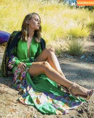 Madison Iseman photo #0035