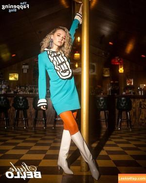 Madison Iseman photo #0084