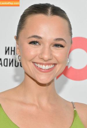 Madison Iseman photo #0097