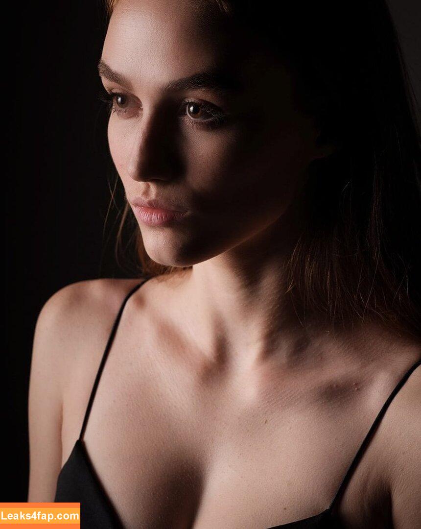 Madison Lintz / madisonlintz leaked photo photo #0177