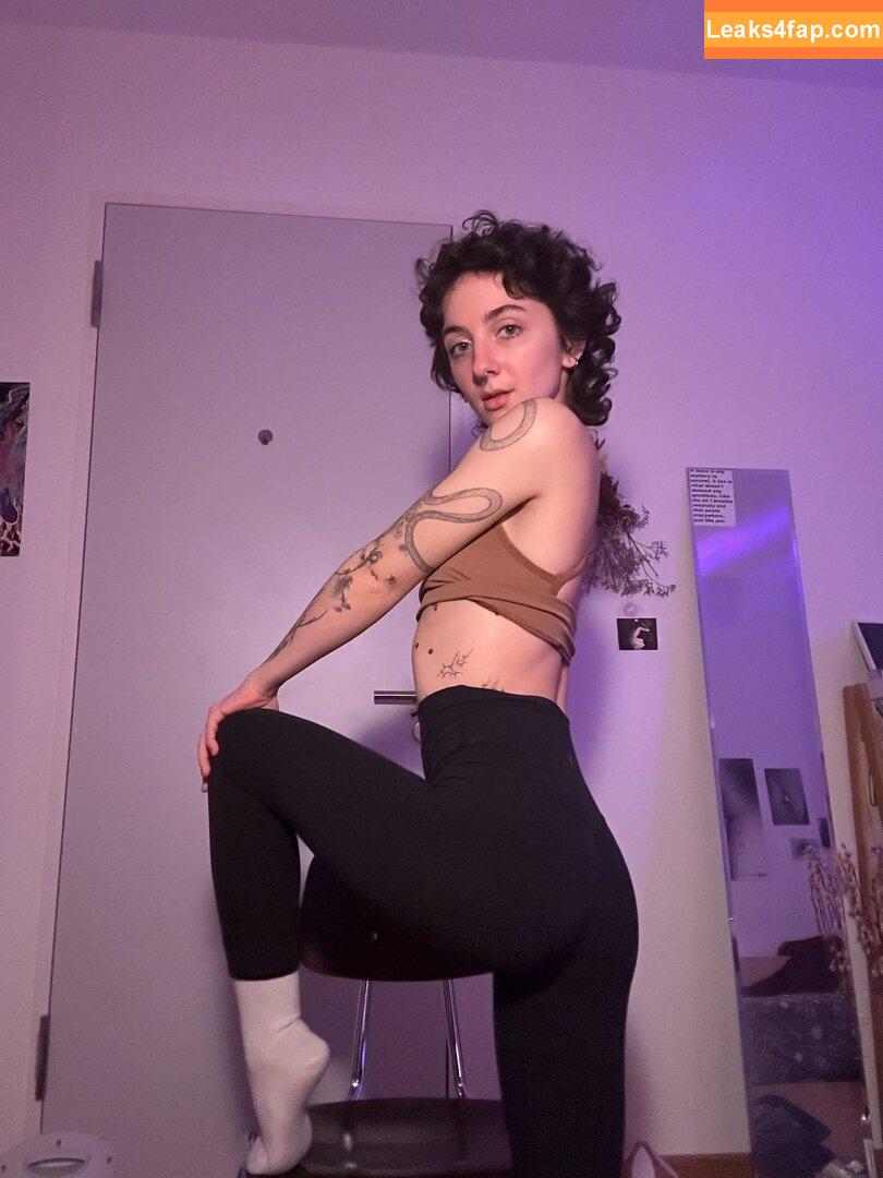 madison_olsen / maddymooo5 leaked photo photo #0087