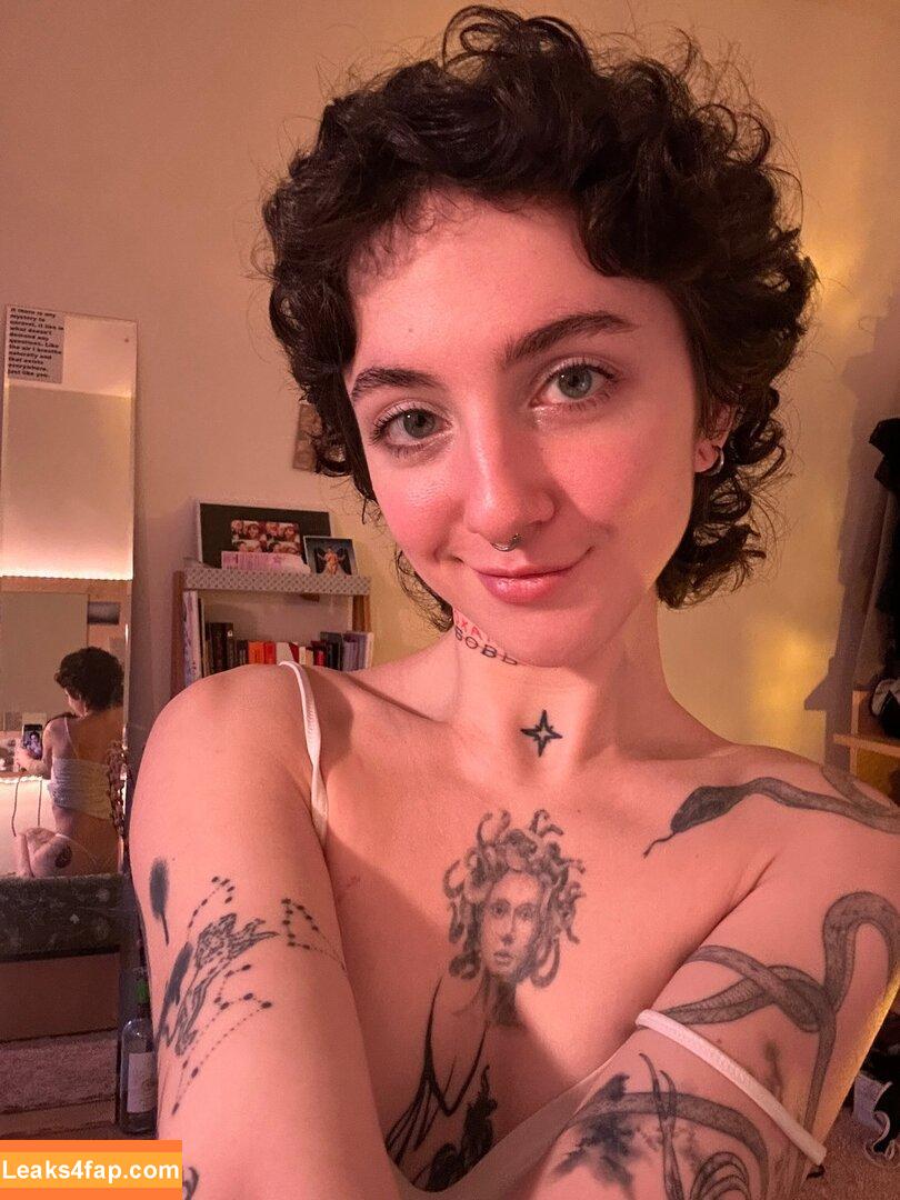 madison_olsen / maddymooo5 leaked photo photo #0089