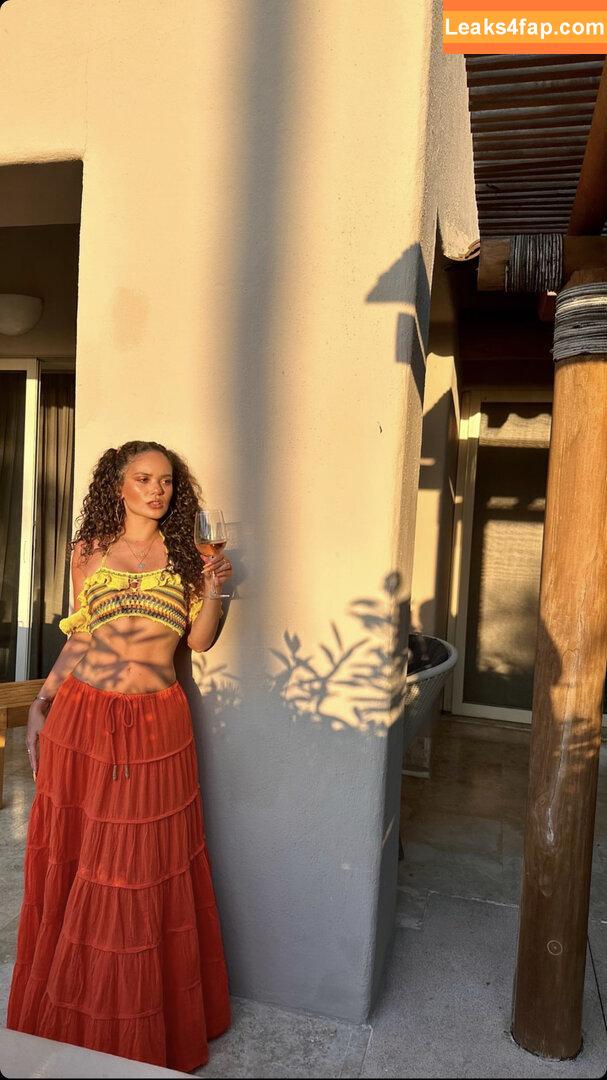 Madison Pettis / madisonpettis слитое фото фото #0392