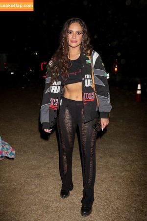 Madison Pettis photo #0027