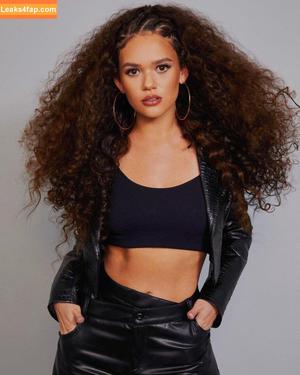 Madison Pettis photo #0040