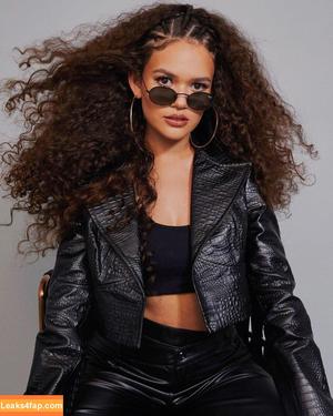 Madison Pettis photo #0043
