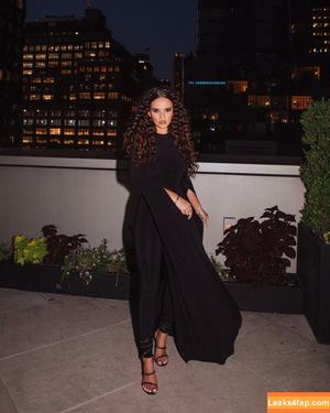 Madison Pettis photo #0210