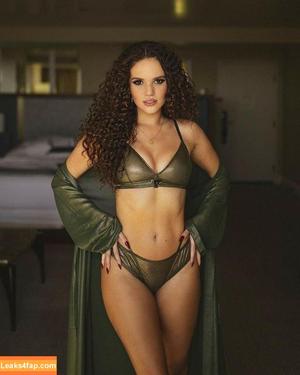 Madison Pettis photo #0258