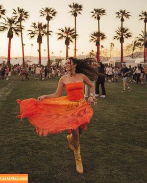 Madison Pettis photo #0349