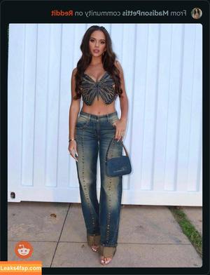 Madison Pettis photo #0429