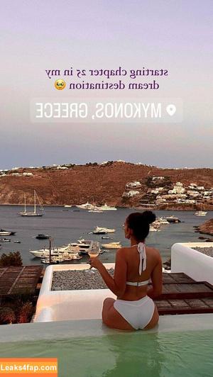 Madison Pettis photo #0458