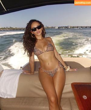 Madison Pettis photo #0504