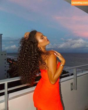Madison Pettis photo #0506