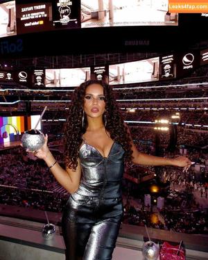 Madison Pettis photo #0530