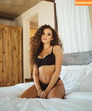 Madison Pettis photo #0741