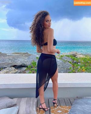 Madison Pettis photo #0813