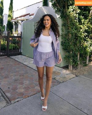 Madison Pettis photo #0890