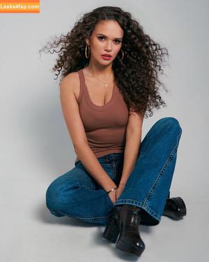 Madison Pettis фото #0947