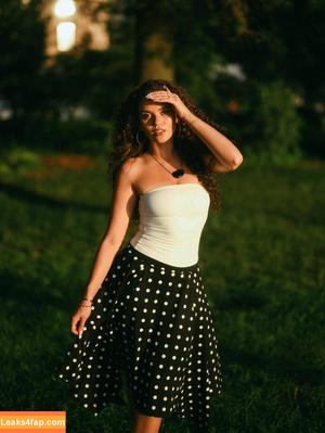Madison Pettis фото #0974