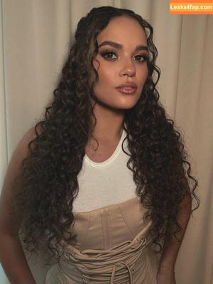 Madison Pettis фото #0991