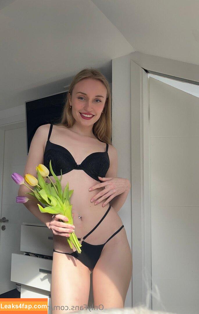 madisonevee / madisonevoy leaked photo photo #0003