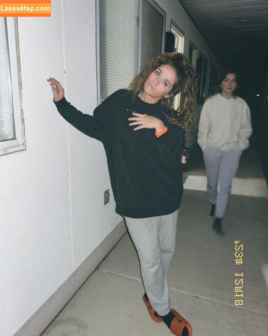 madisons.the.shit / mynames.madz leaked photo photo #0027