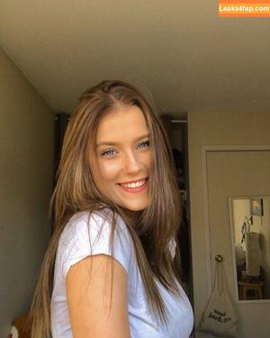 Madisun Sullivan photo #0121
