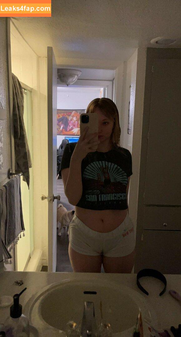 Madiwaifu / madiii.tay / yanderebuhn leaked photo photo #0008