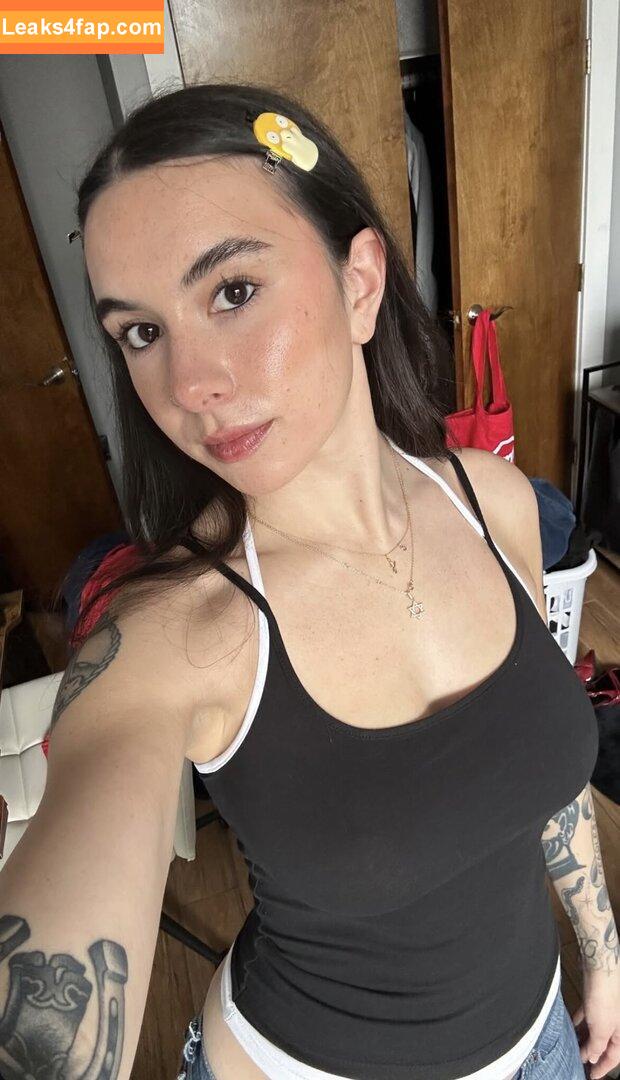 Madixvictoria leaked photo photo #0049