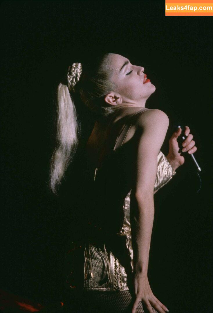 Madonna /  leaked photo photo #0003