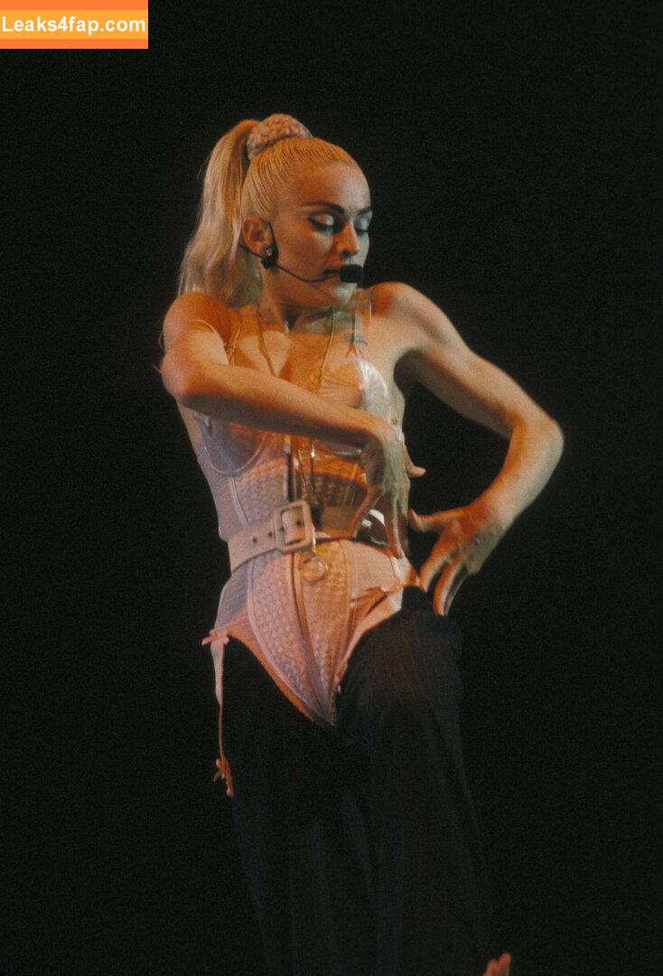 Madonna /  leaked photo photo #0005