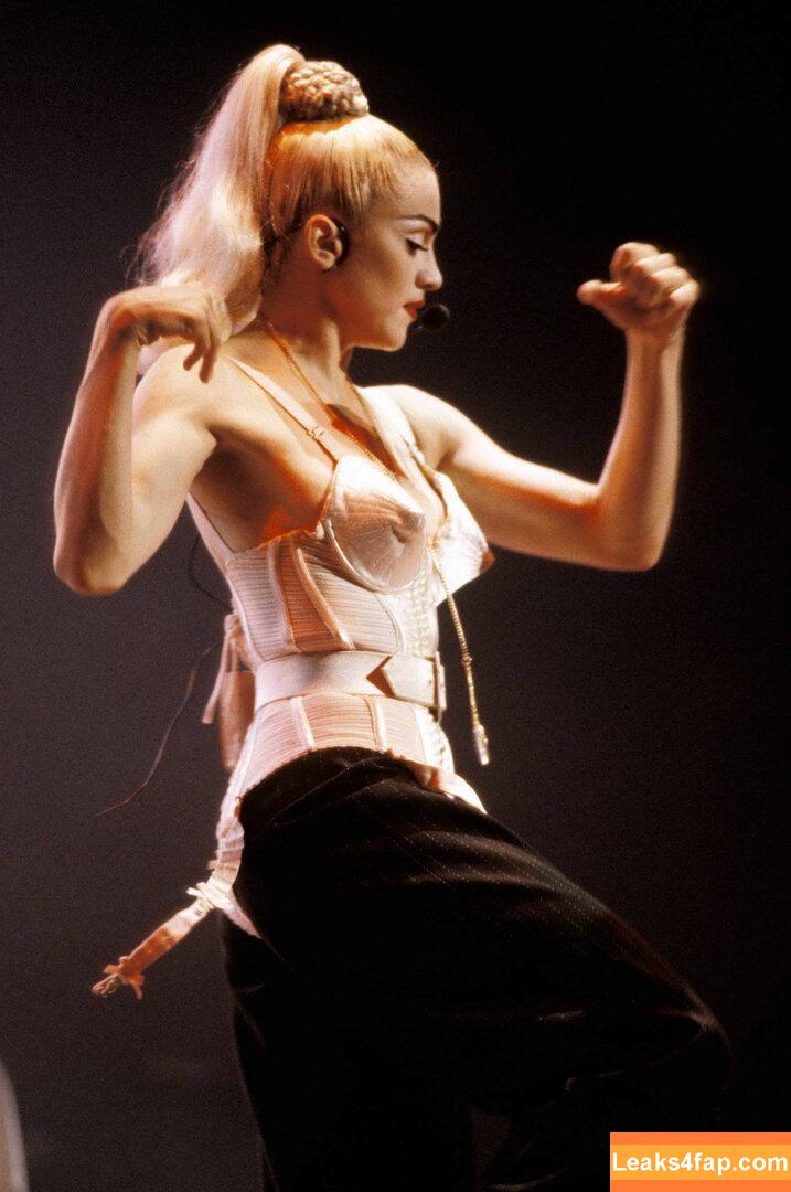 Madonna /  leaked photo photo #0016