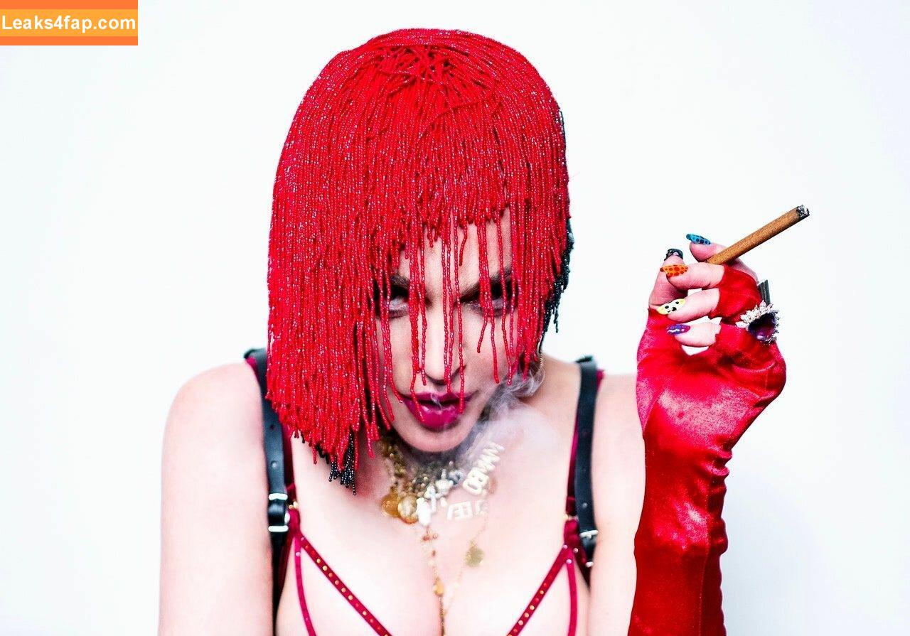 Madonna /  leaked photo photo #0124