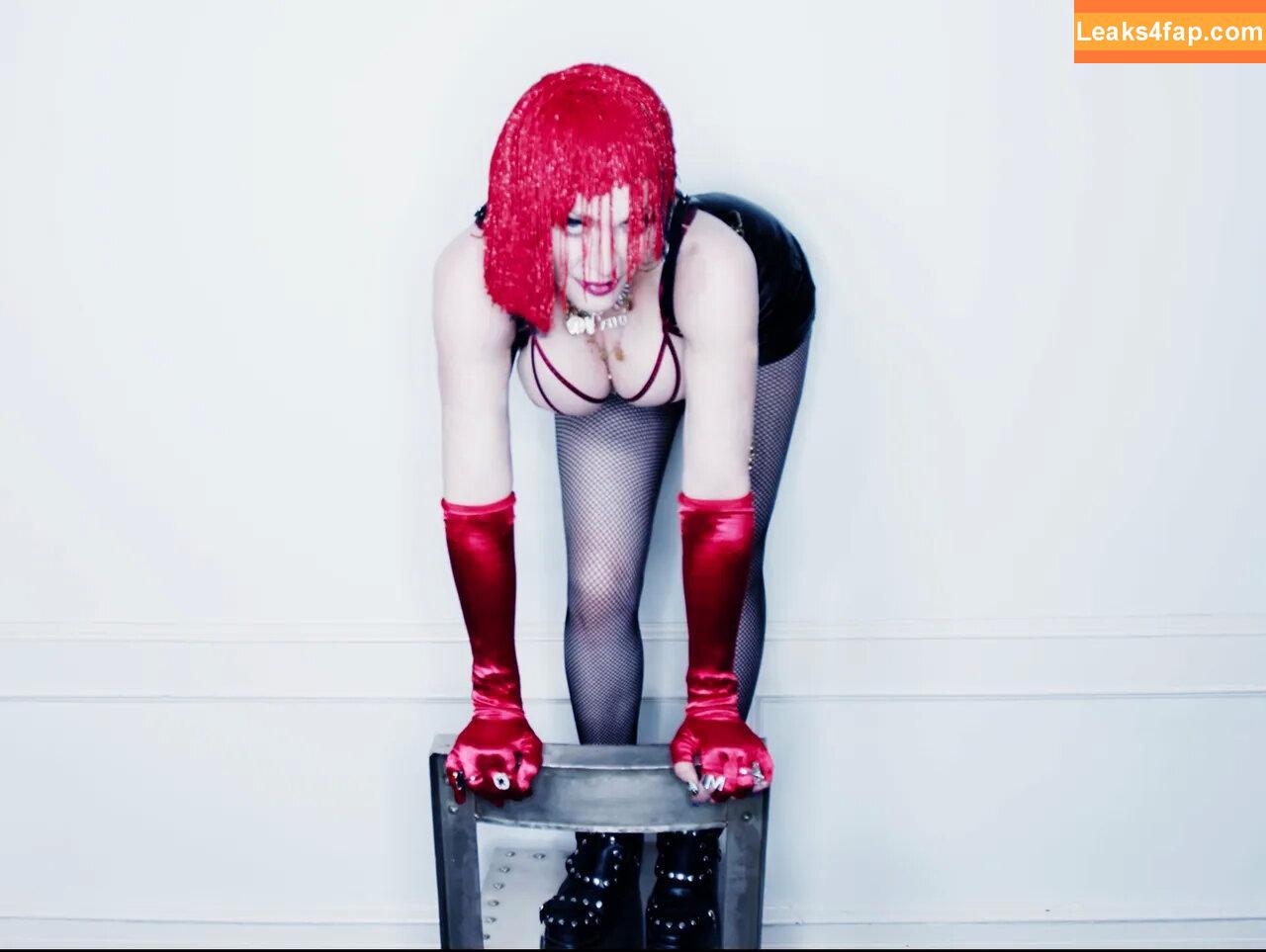 Madonna /  leaked photo photo #0126