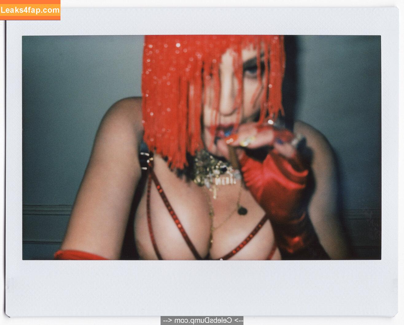 Madonna /  leaked photo photo #0128