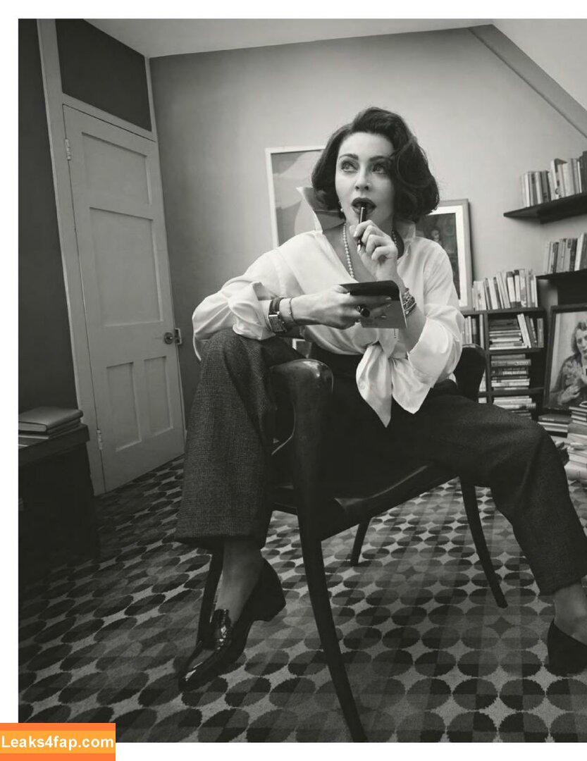 Madonna /  leaked photo photo #0208