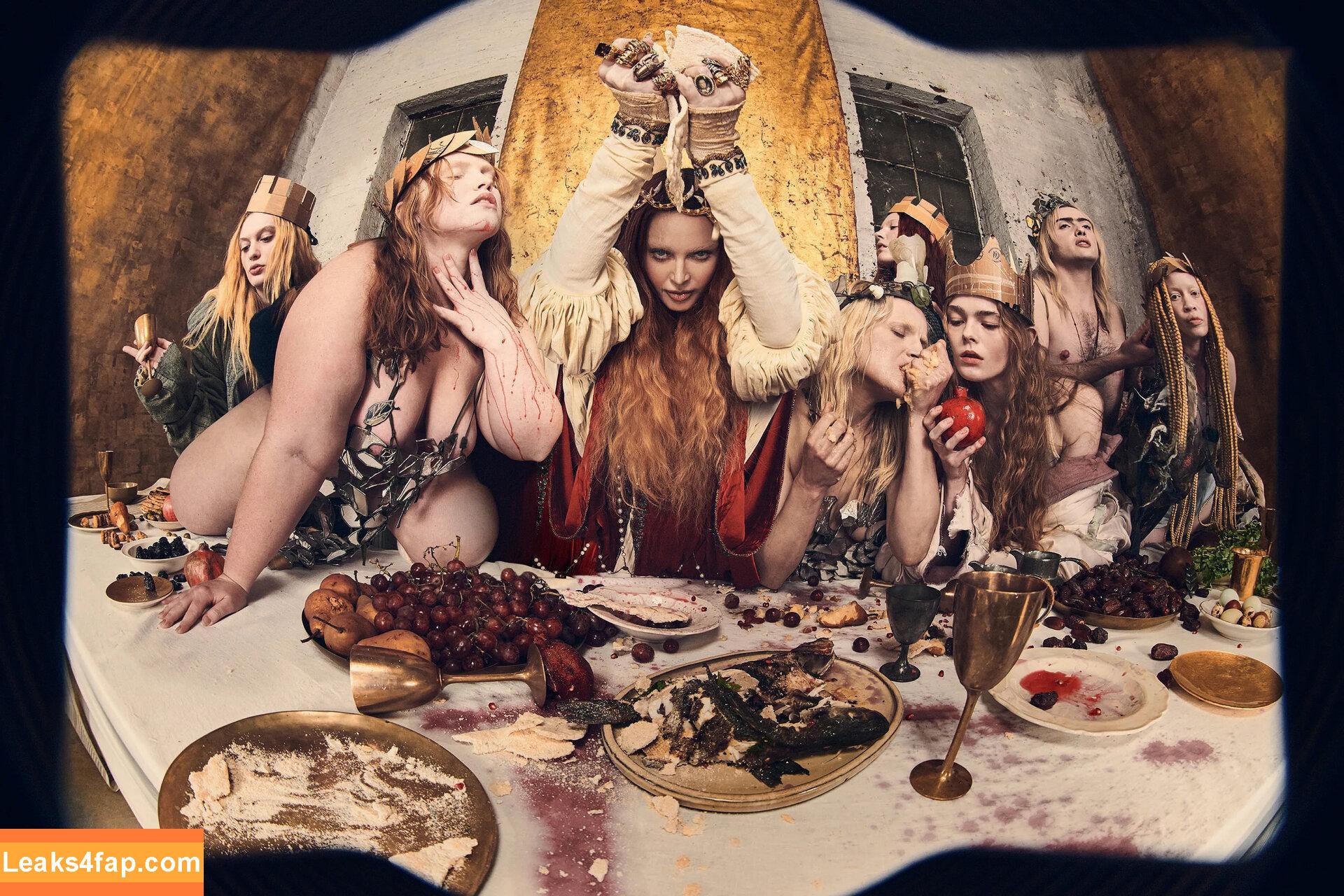 Madonna /  leaked photo photo #0222