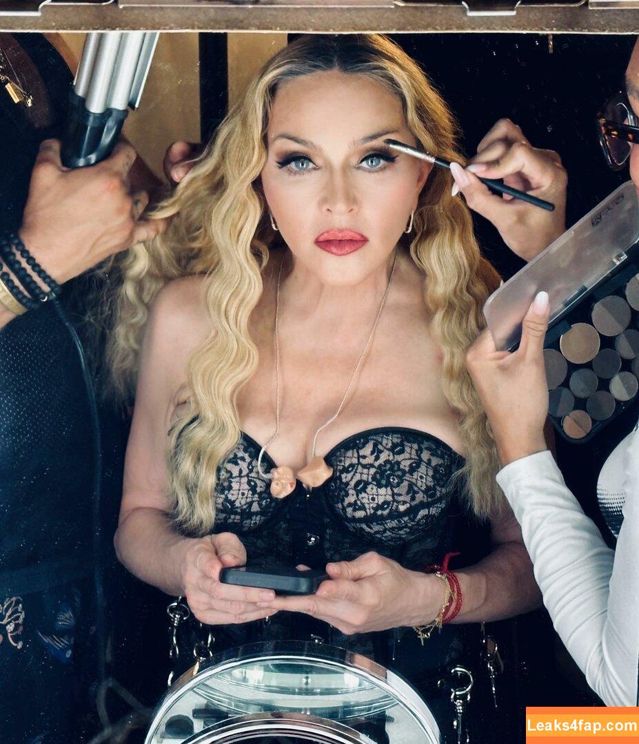 Madonna /  leaked photo photo #0250