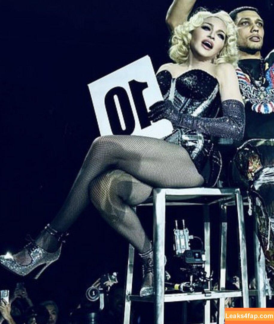 Madonna /  leaked photo photo #0253