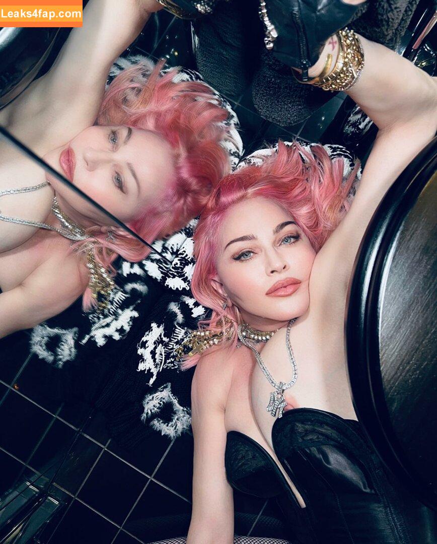 Madonna /  leaked photo photo #0262
