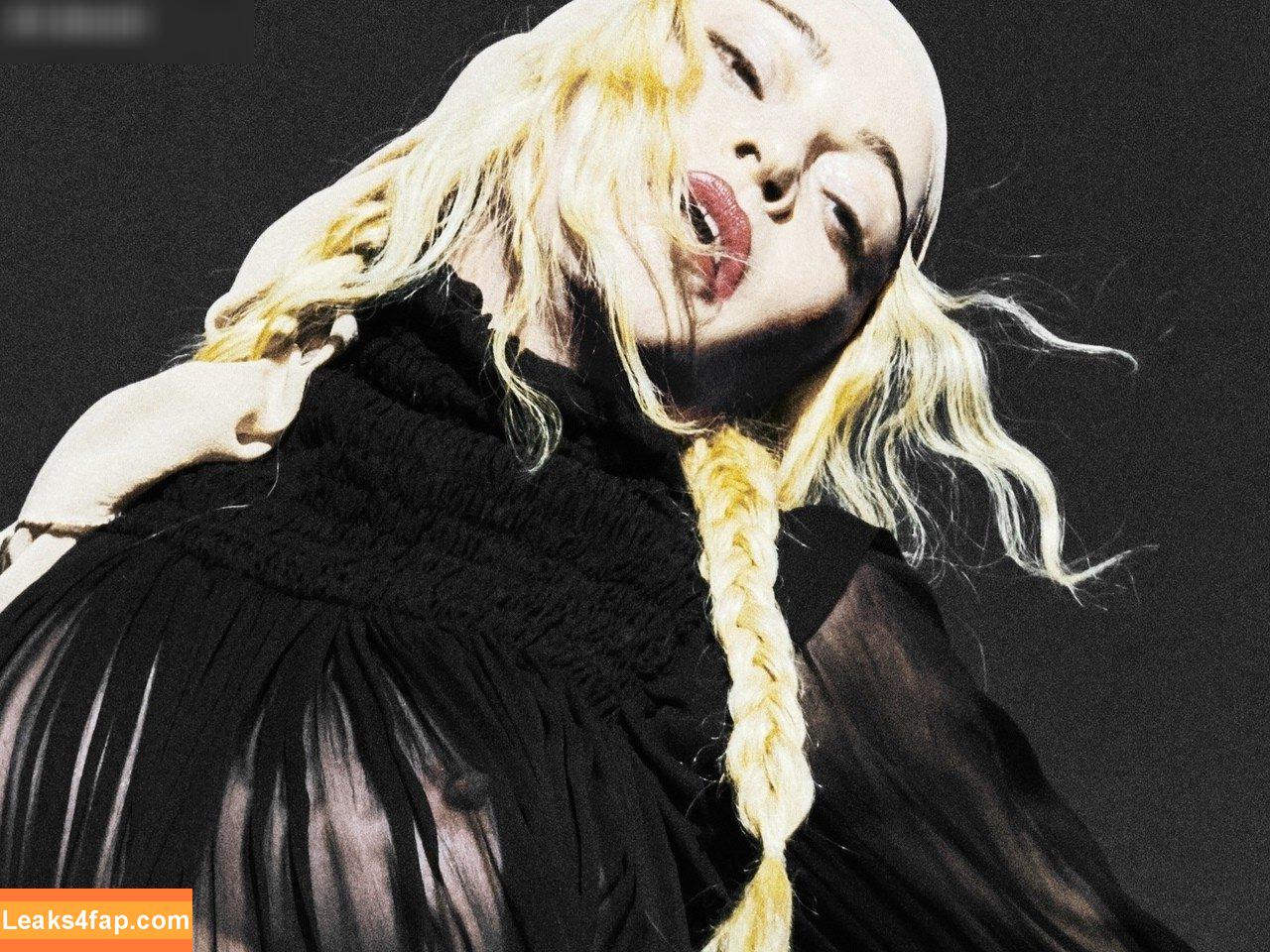 Madonna /  leaked photo photo #0371