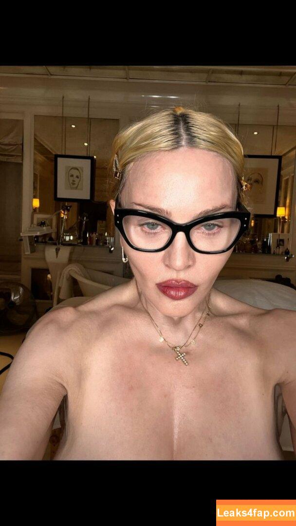 Madonna /  leaked photo photo #0553