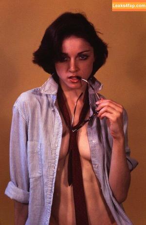 Madonna photo #0054
