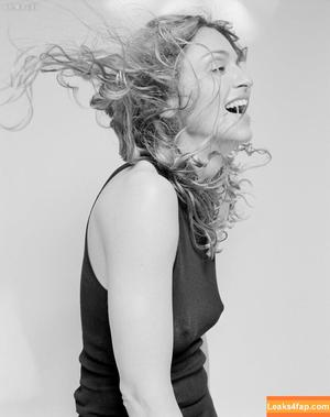 Madonna photo #0426