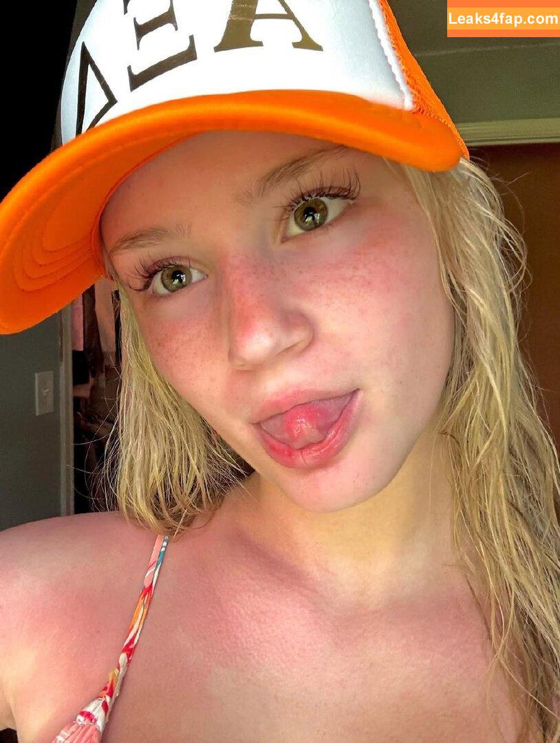 Mads Thompson Maddiiedee / maddiiedee leaked photo photo #0012