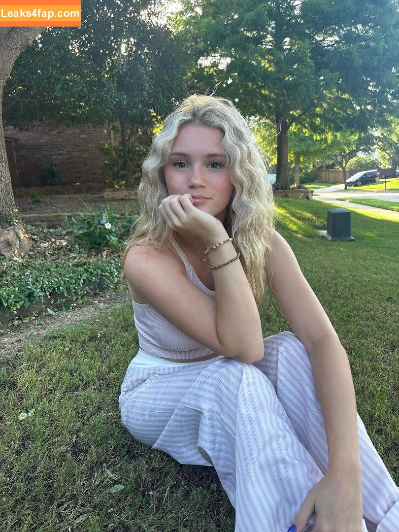 Mads Thompson Maddiiedee / maddiiedee leaked photo photo #0017