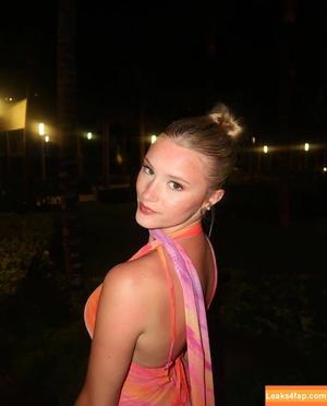 Mads Thompson Maddiiedee photo #0032