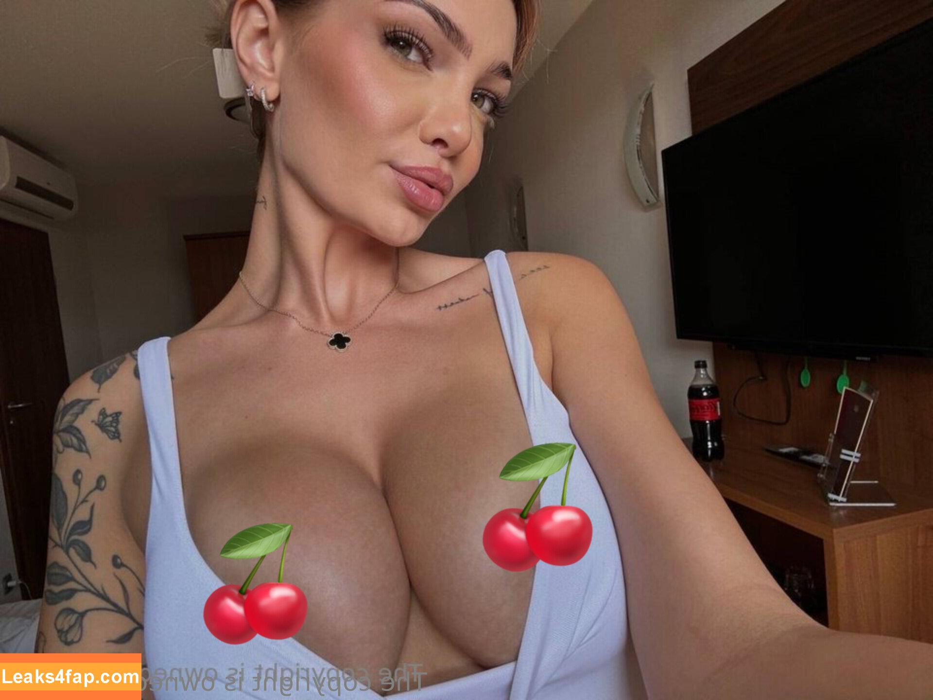 madzialoskot /  leaked photo photo #0023