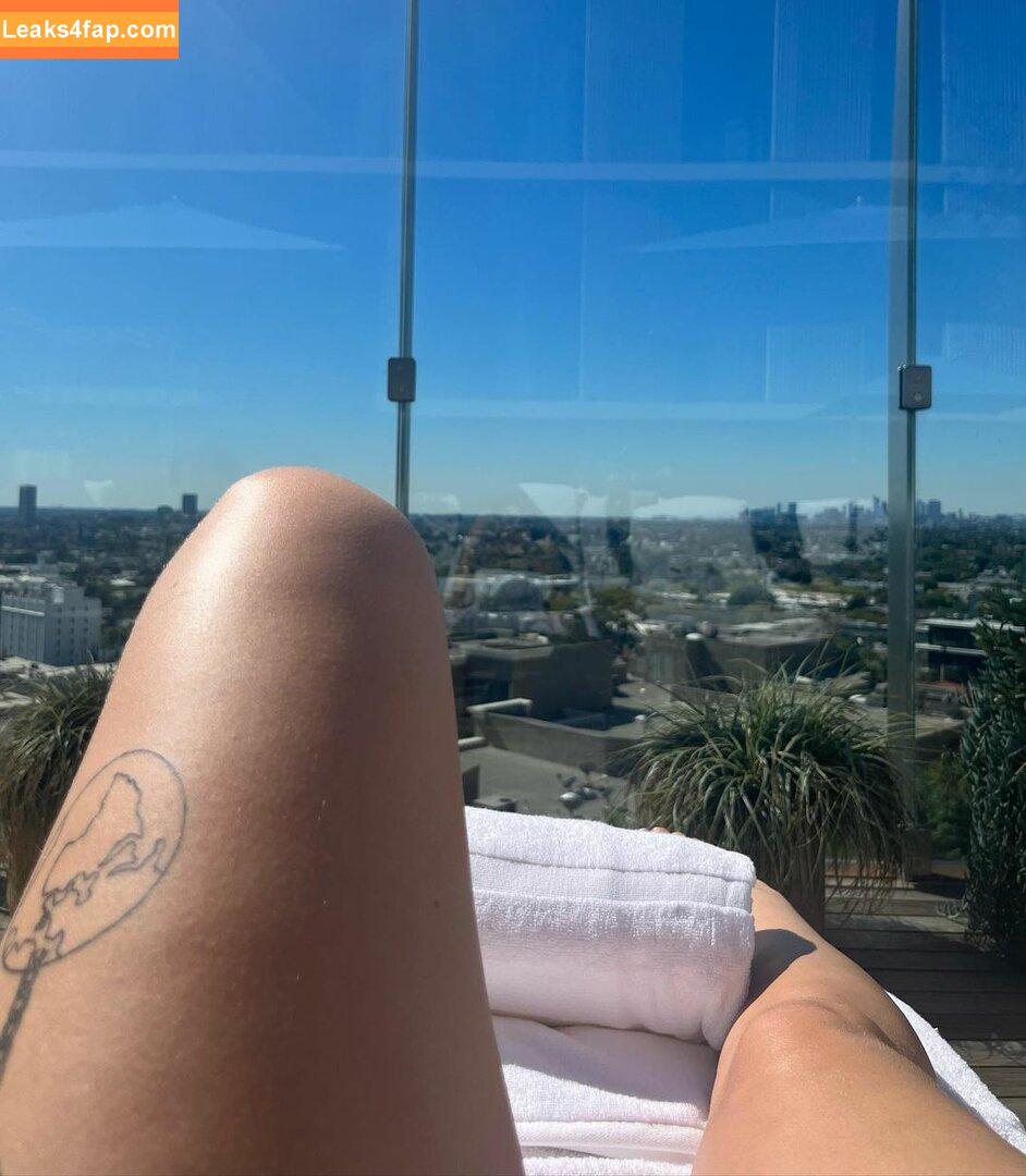 Mae Muller / maemuller leaked photo photo #0025