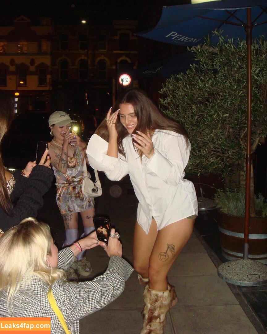 Mae Muller / maemuller leaked photo photo #0029